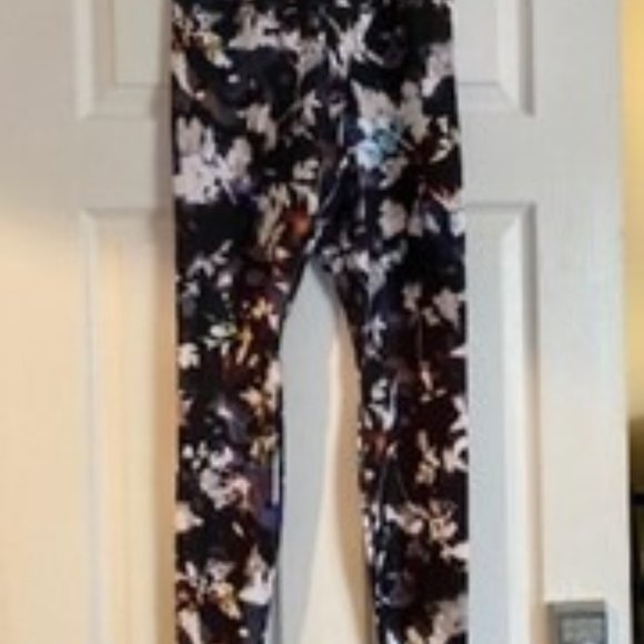 Nike Dri-Fit (M) - Picture 1 of 1